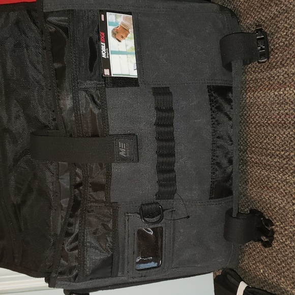 FF 💘🖤💘BRAND NEW MOBILE EDGE BLACK/GRAY 17.3" ECO-FRIENDLY LAPTOP MESSENGER - Picture 9 of 16